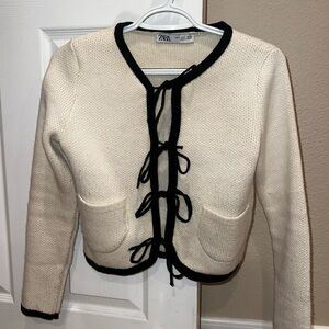 Zara Women's Cream Cardigan with Black Trim